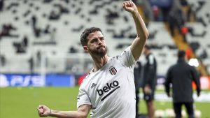 Miralem Pjanic futbolu bıraktı