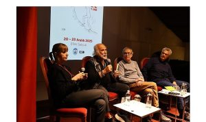 Mizah Nefes Aldırır: 9. İzmir Mizah Festivali panellerle devam etti