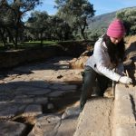 Nysa Antik Kenti’nde kütüphaneye açılan 1800 yıllık basamaklar gün yüzüne çıktı