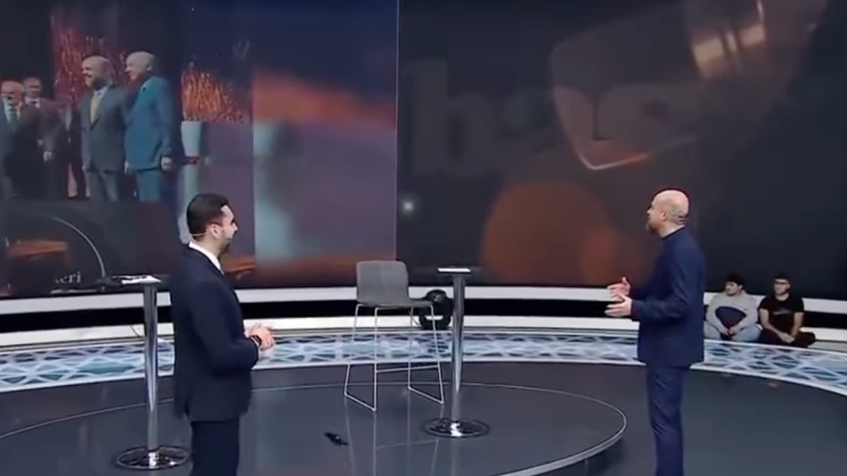 Ödül töreninde Cumhurbaşkanı Erdoğan’ın elini öpen Bilal Erdoğan, o anları anlattı