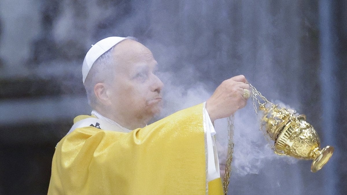 Papa 14. Leo, Vatikan’da ilk kez Noel ayini yönetti