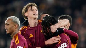 Roma, Genoa’yı üç golle geçti