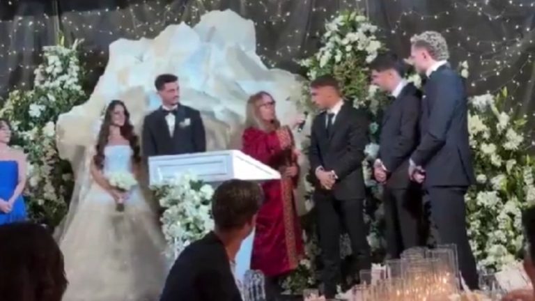 Samet Akaydin’in nikah şahitleri Galatasaraylı futbolcular oldu