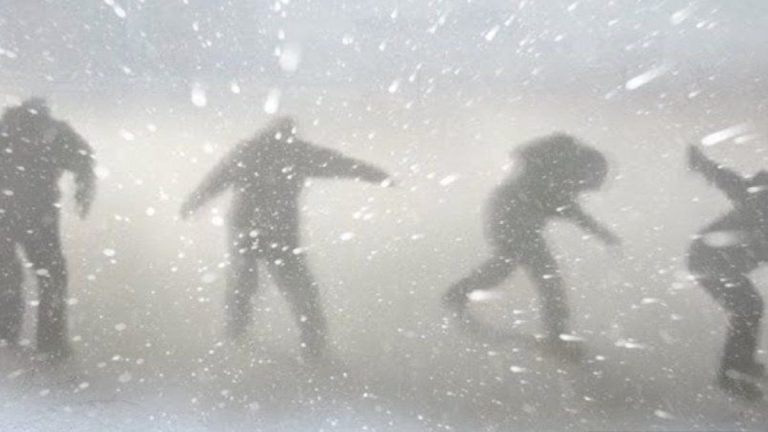 Sıcaklığın -56 dereceye düştüğü Yakutistan’da donma riski