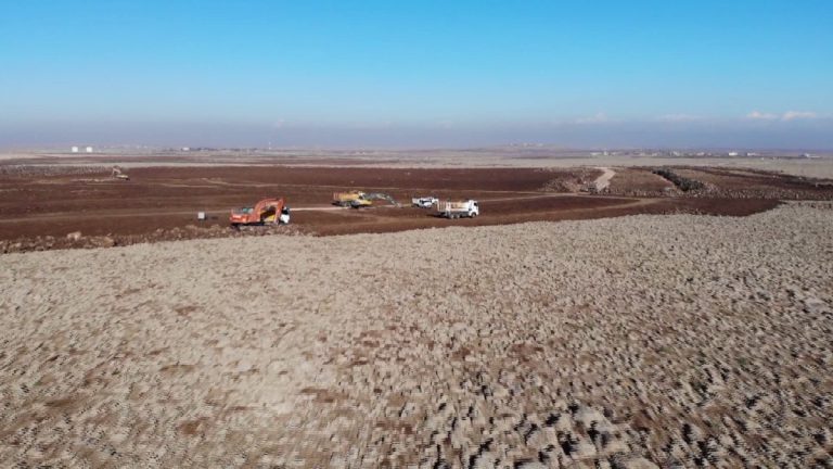 Şırnak’ta atıl taşlı araziler temizlenerek milli servete dönüştü