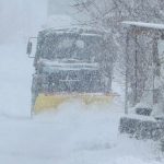 Şırnak’ta mehmetçik, karlı yolları açtı