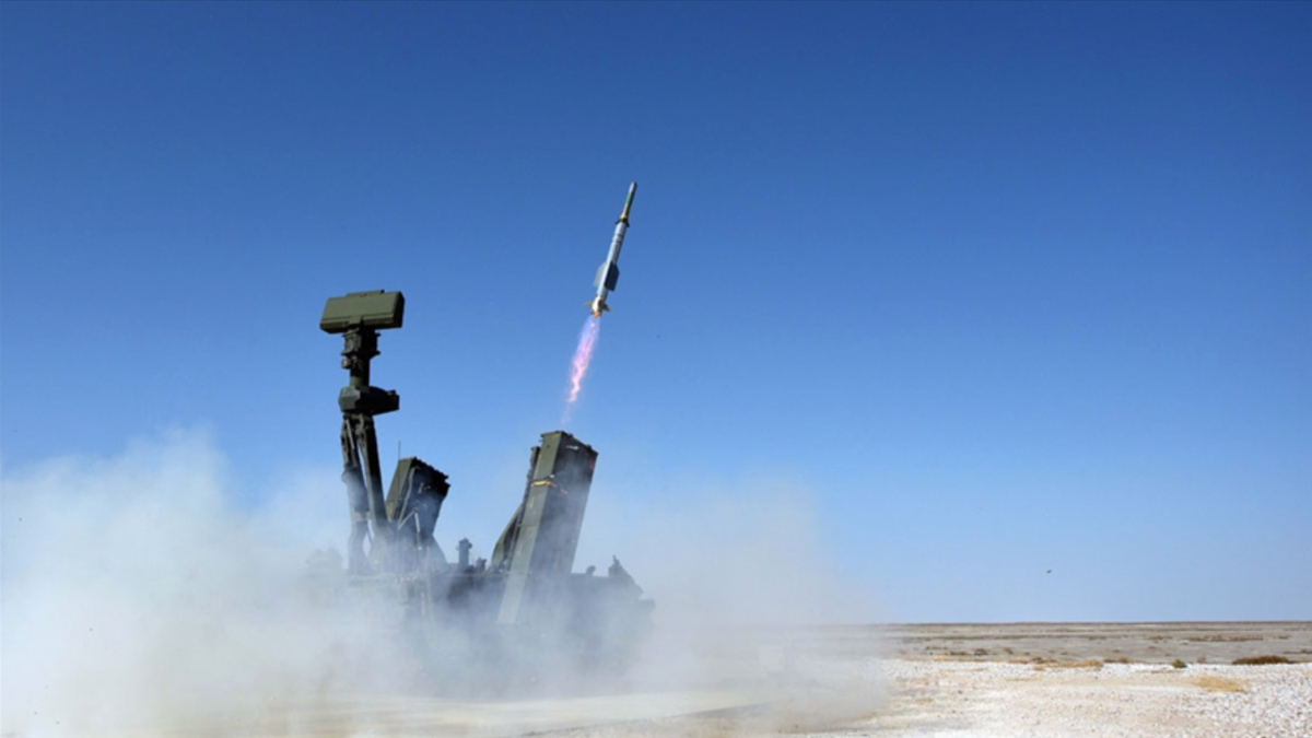 Suriye, ülkenin doğusunda uçaksavar füzeleri ele geçirildi