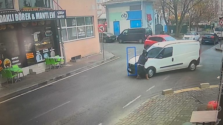 Tekirdağ’da yolun karşısına geçerken ölümden döndü