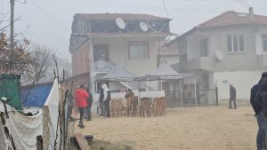 Tokat’ta tartıştığı arkadaşını evinin önünde silahla vurarak öldürdü