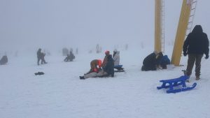 Uludağ, günübirlik tatilcilerin akınına uğradı