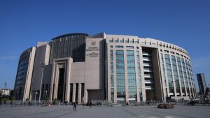 Uyuşturucu soruşturmasında 20 şüpheli adliyede