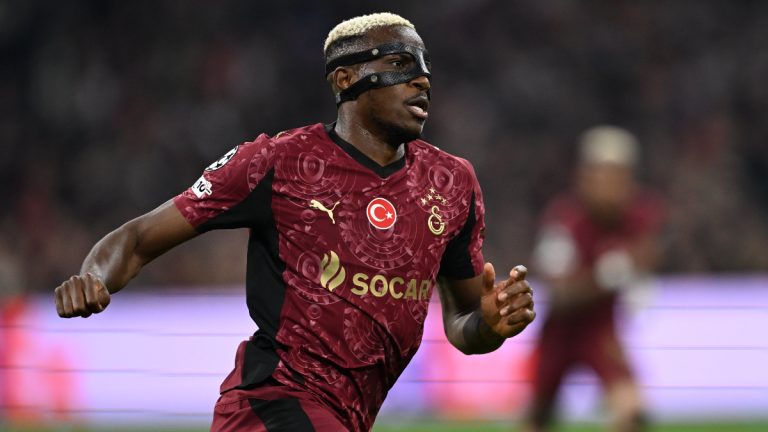 Victor Osimhen’den Galatasaray’a yakın takip