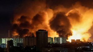 Vladimir Zelensky, Ukrayna’nın yoğun hava saldırısı altında olduğunu söyledi