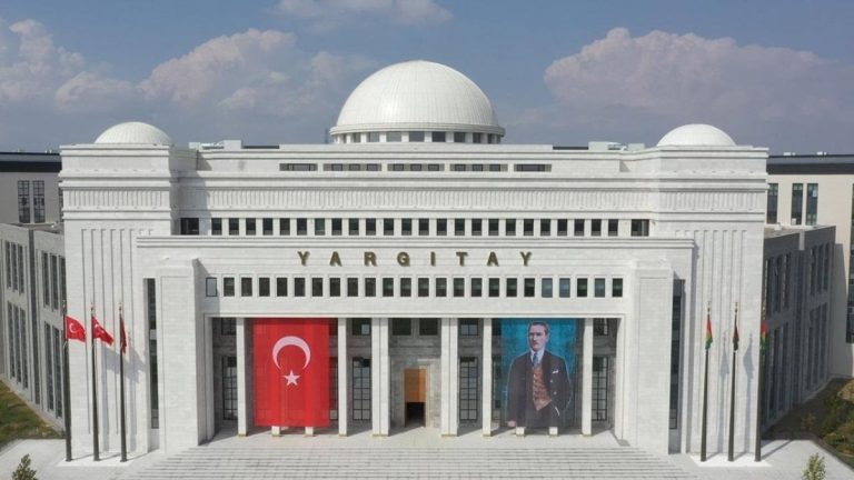 Yargıtay’dan ihbar tazminatı kararı: Sadece 72 gün çalıştı