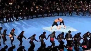 Yunanistan bunları da çaldı: Düzenlenen festivalde horon tepilip güreş yapıldı