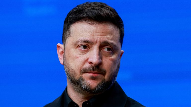 Zelensky: Miami görüşmelerinin ardından birkaç taslak hazırlandı