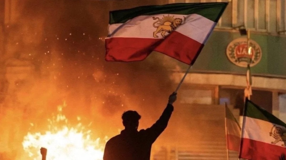 5 soruda, İran’da neler oluyor? Süreç nasıl gelişti