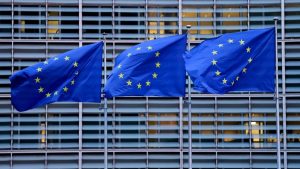 AB Komisyonu İran için: Daha sert yaptırımlar önermeye hazırız