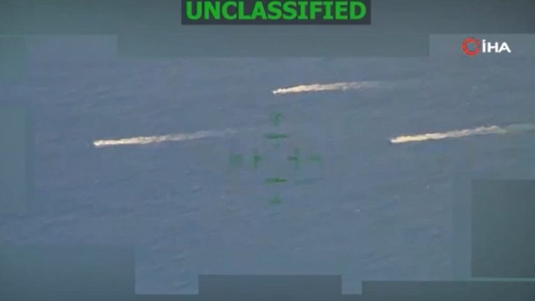 ABD’den, uyuşturucu taşıyan 3 tekneye saldırı: 3 ölü