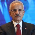 Abdulkadir Uraloğlu: 1 yılda otoyol ve köprülerden 1,1 milyar araç geçti