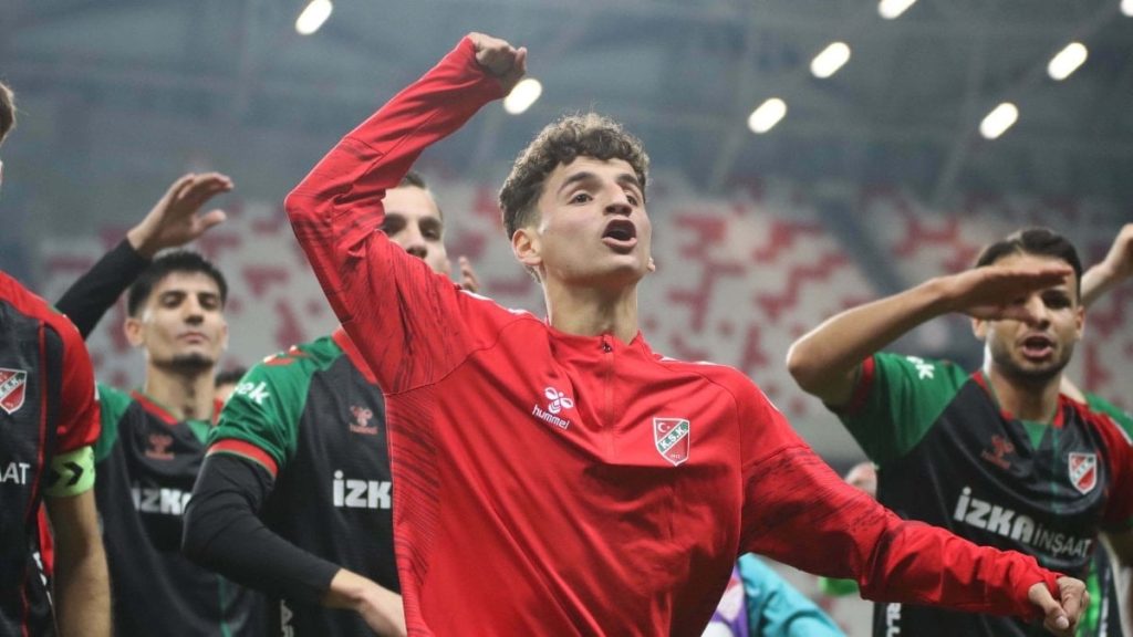 Acun Ilıcalı’nın takımına gidecekti! Adem Yeşilyurt transferinde sürpriz gelişme