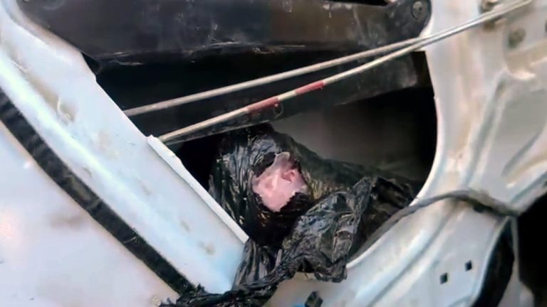 Adana’da aracında 66,6 bin uyuşturucu ele geçirildi: Babam hastaydı