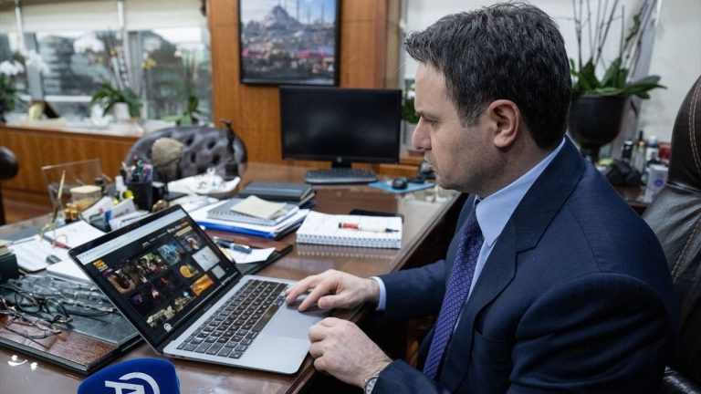 Akın Gürlek, AA’nın ‘Yılın Kareleri’ oylamasına katıldı