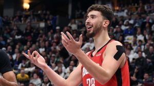 Alperen Şengün, yaklaşık 2 hafta parkelerden uzak kalacak