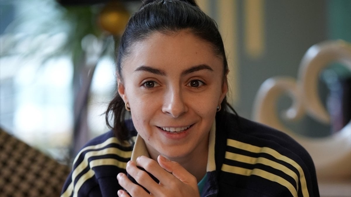 Alperi Onar’ın sağ elinde volar plak yaralanması tespit edildi