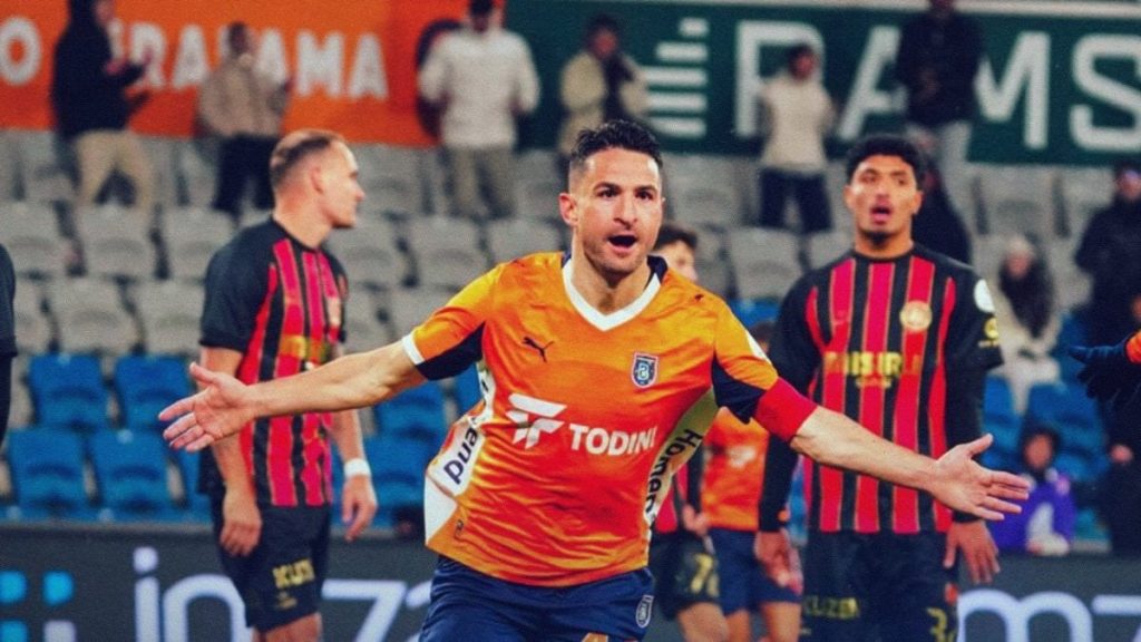 Başakşehir, Fatih Karagümrük’ü iki golle geçti