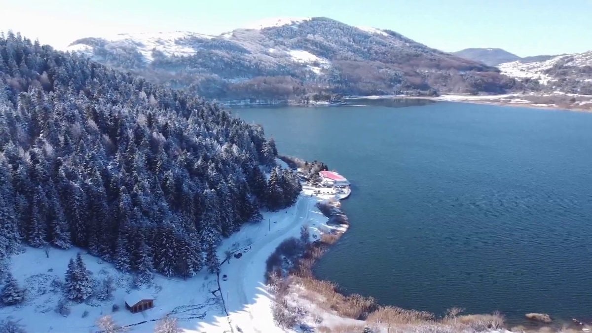 Bolu Abant’ta kar güzelliği