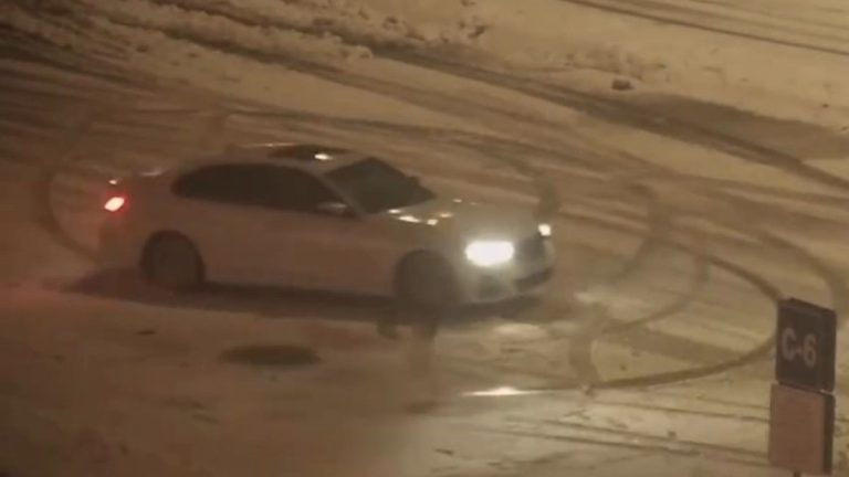 Bolu’da karlı otoparkta driftin bedeli ağır oldu