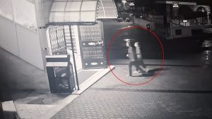 Bursa’da eşinin şiddetinden kaçmak için camiye sığındı