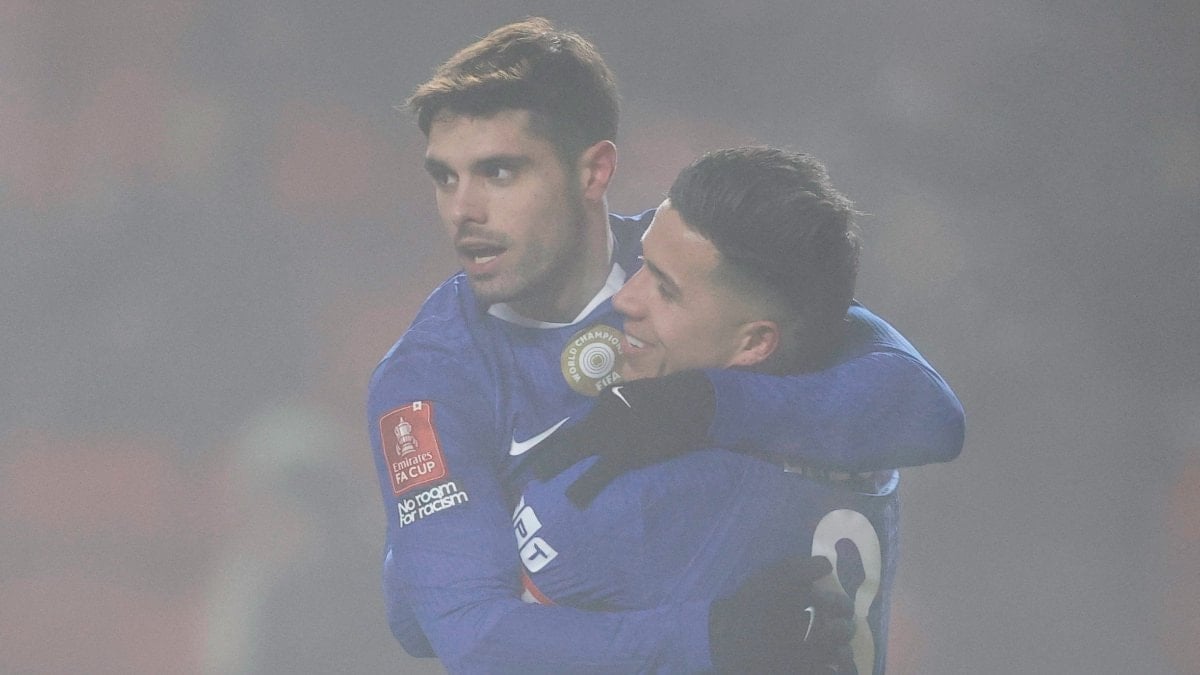 Chelsea, Liam Rosenior yönetiminde kazanarak başladı