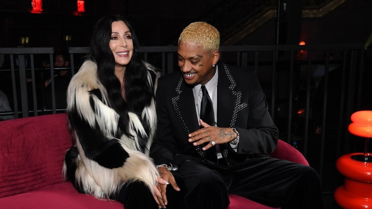 Cher’in 40 yaş küçük sevgilisi var: Evrenden istedim