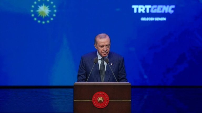 Cumhurbaşkanı Erdoğan: Ankara’da milyonlarca vatandaşımız kışın ortasında susuzluğa mahkum edildi