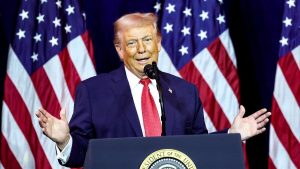 Donald Trump: İran için Rıza Pehlevi uygun aday değil