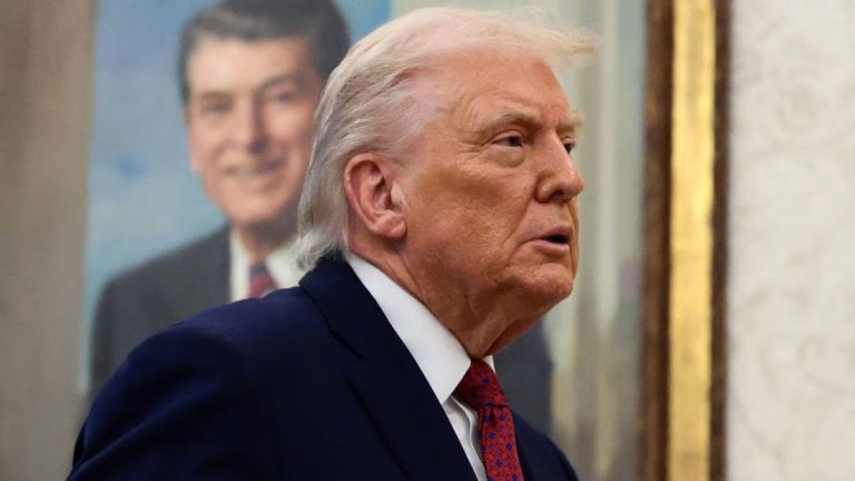 Donald Trump, kendisini “Venezuela’nın Başkan Vekili” olarak nitelendirdi