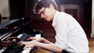 Dünya Yıldızları ve gençler, İş Sanat’ta buluşuyor