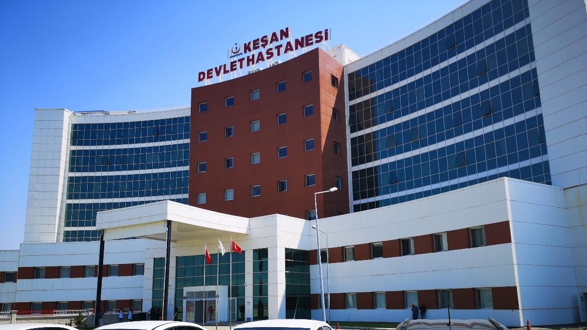 Edirne’de arkadaşını hastanede ziyarete geldi: Üzerinde silahla yakalandı