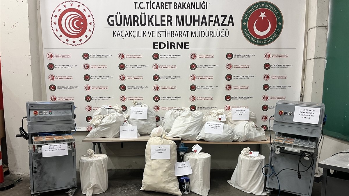 Edirne’de narkotik operasyonu:  117,4 kilogram uyuşturucu ele geçirildi