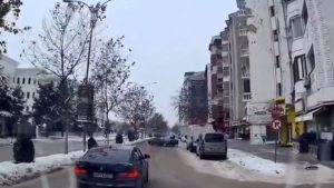 Elazığ’da drift tehlikesi: Akan trafikte ölümle burun buruna