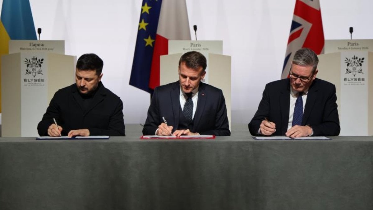 Emmanuel Macron: Türkiye, Karadeniz’de sorumluluk almaya hazır