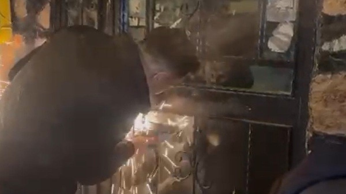 Eskişehir’de kumar baskını, film sahnesini aratmadı