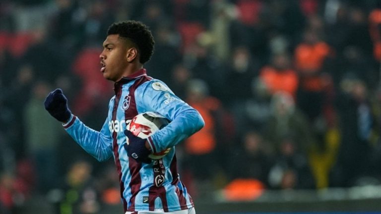 Felipe Augusto: Son bölümde domine ettiler