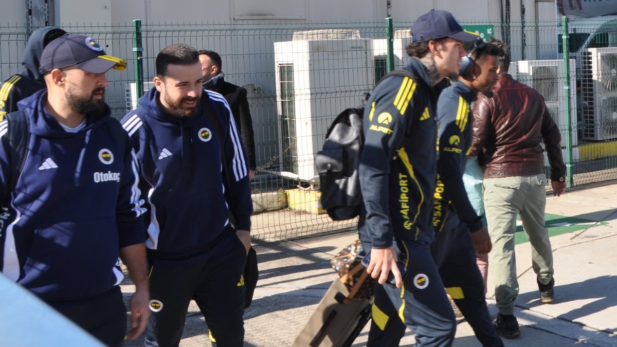 Fenerbahçe, Antalya’dan ayrıldı