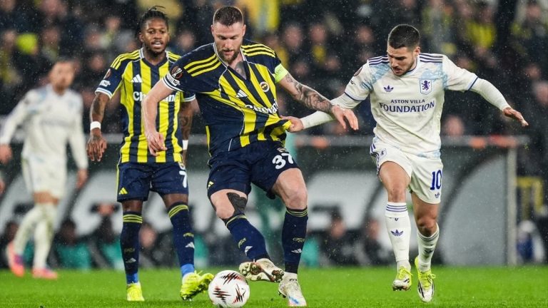Fenerbahçe, Avrupa Ligi’nde tur atlamayı garantiledi