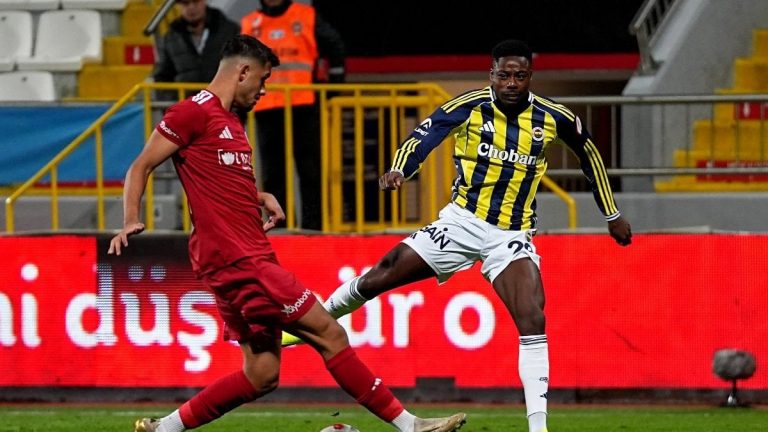Fenerbahçe’de Anthony Musaba sakatlandı