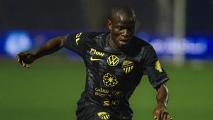 Fenerbahçe’de gündem orta saha transferi: N’Golo Kante ve Maestro…