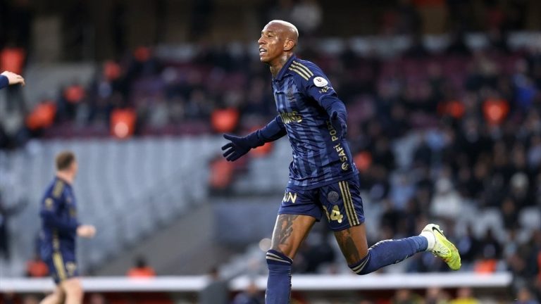Fenerbahçe’den Anderson Talisca’ya yeni sözleşme teklifi